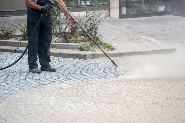 Best Sign and Awning Cleaning  in Boling, TX
